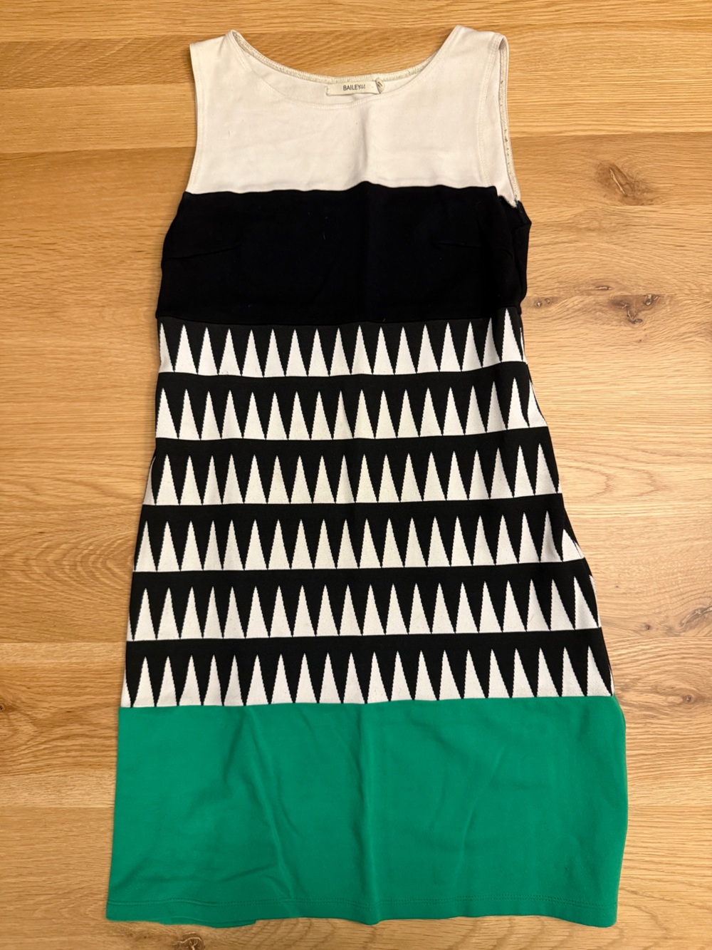 Bailey 44 Black White and Green Sleeveless Mini Dress